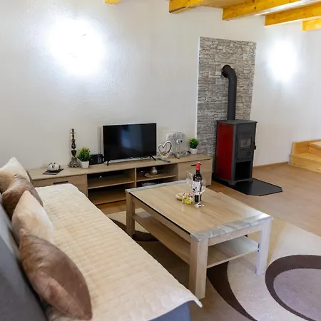 Vikendica Anastasija Feriehus *