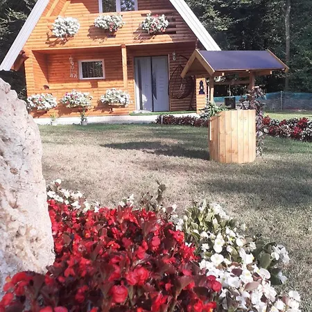 Feriehus Vikendica Anastasija *